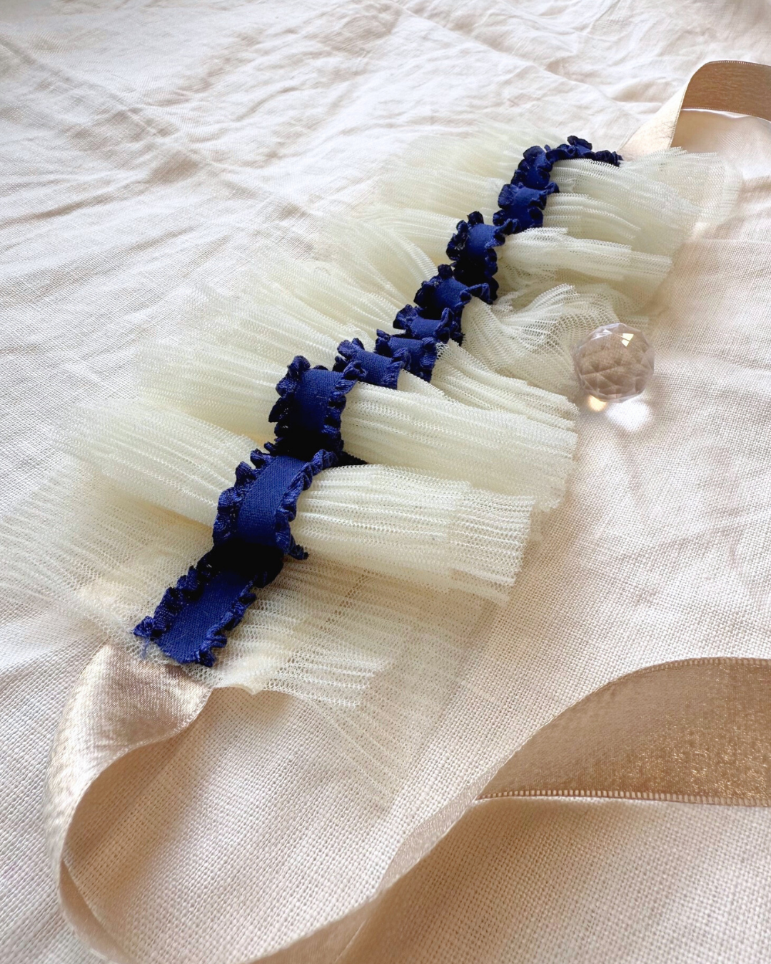 Prism Pendant Ivory Tulle Collar