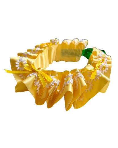 Yellow Daisy Ruffle Clown Collar